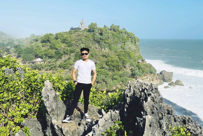 Daya Tarik Pantai Ngeden Daya Tarik Pantai Ngeden